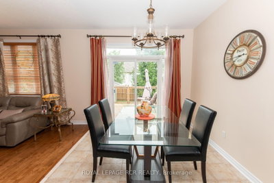 135 White Sands Way • Wasaga Beach, ON photo 6