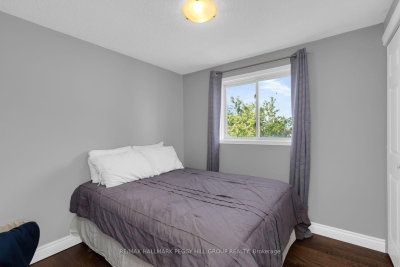 105 Columbia Road • Barrie, ON photo 9
