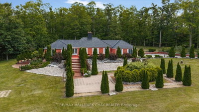 24 Woodland Crescent • Oro-Medonte, ON photo 2