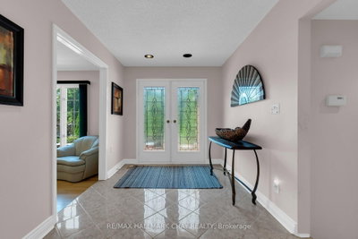 24 Woodland Crescent • Oro-Medonte, ON photo 8