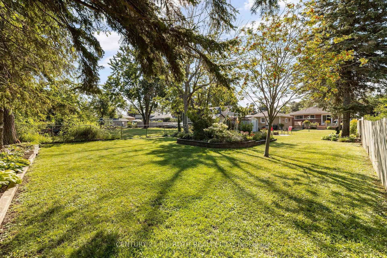 108 Shannon Street • Orillia, ON photo 21