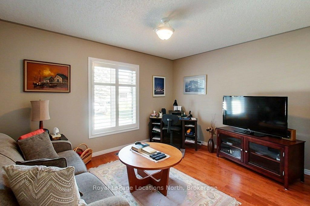 16 Atlantic Avenue • Wasaga Beach, ON photo 18