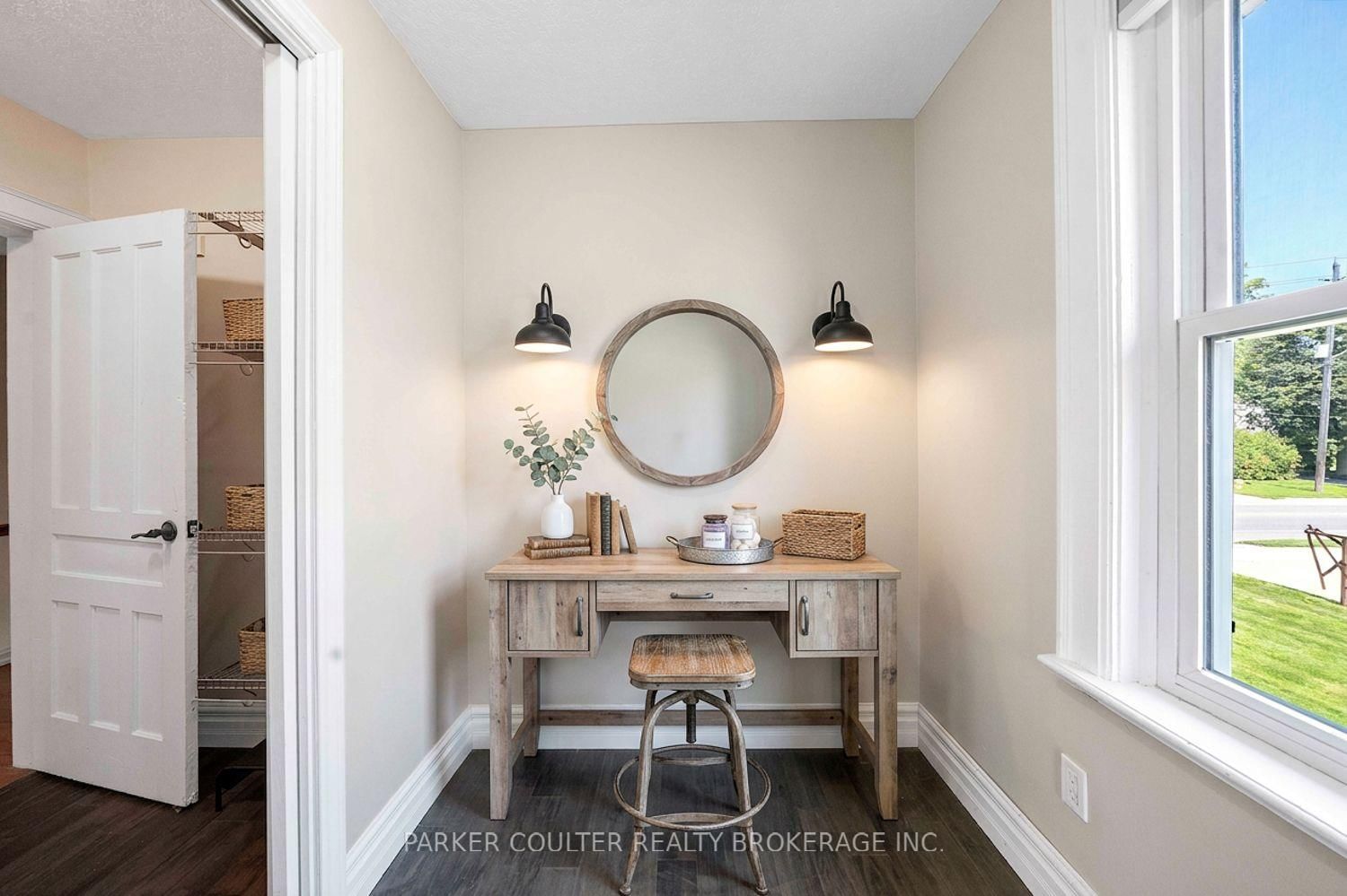 79 Blake Street • Barrie, ON photo 20