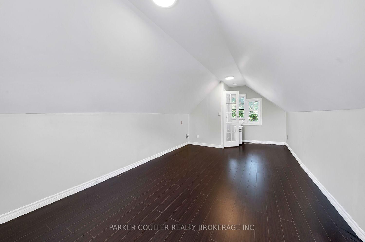 79 Blake Street • Barrie, ON photo 26