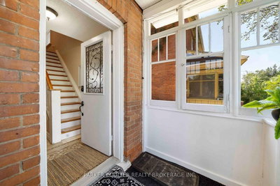 79 Blake Street • Barrie, ON photo 4