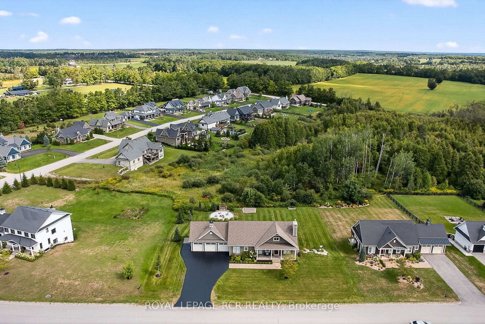 3 Thoroughbred Drive • Oro-Medonte, ON photo 6