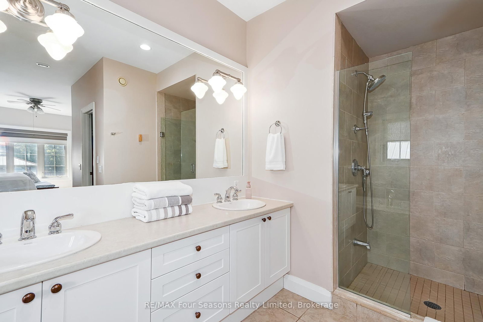121 Elm Street • Collingwood, ON photo 22
