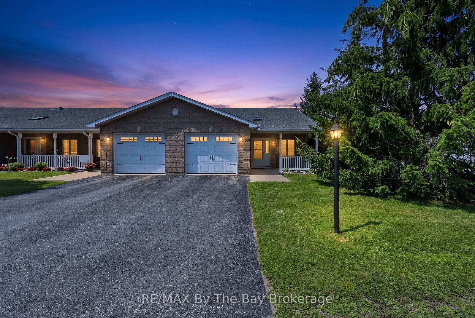 105 Meadow Lane • Wasaga Beach, ON photo 1