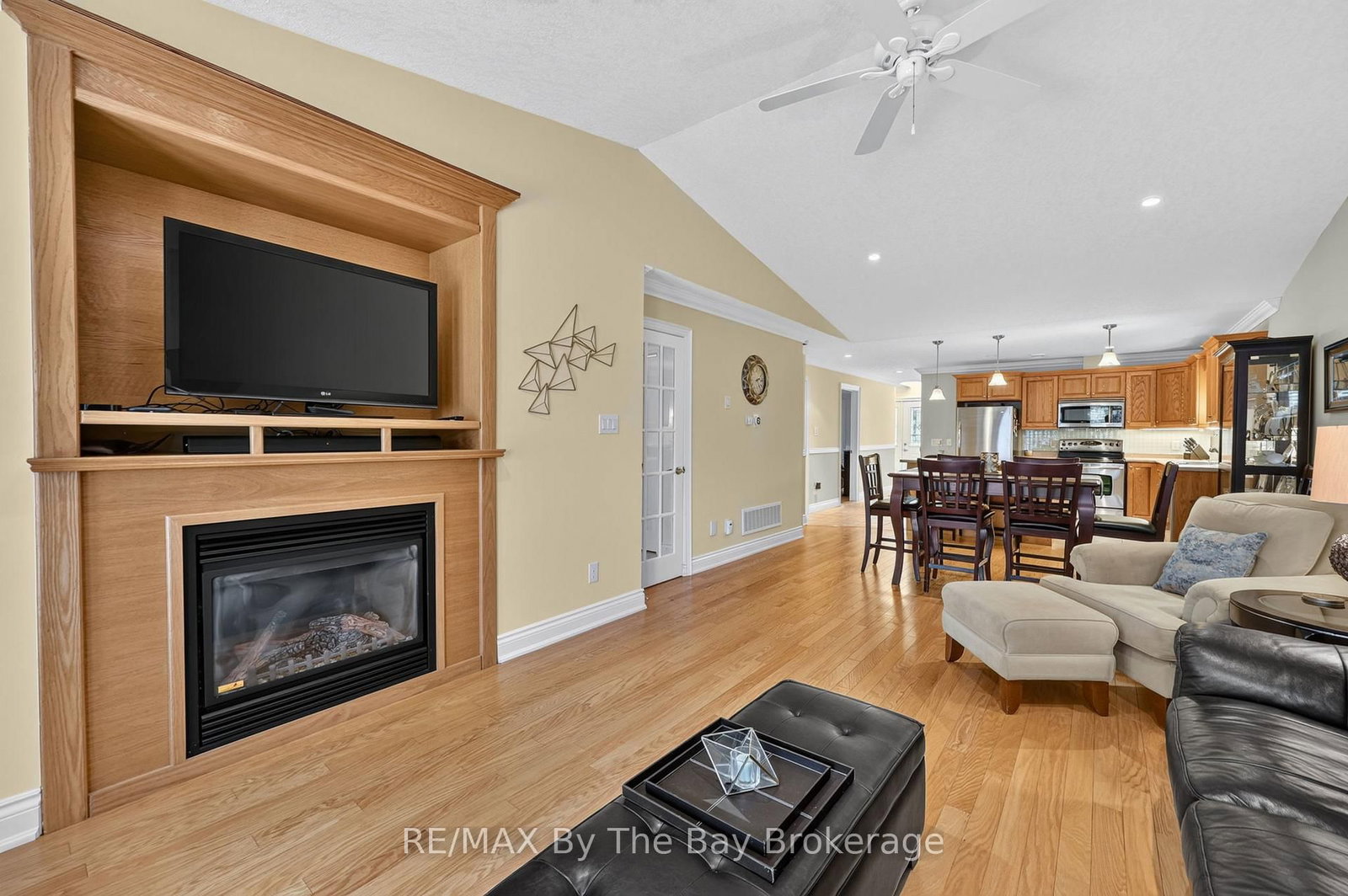105 Meadow Lane • Wasaga Beach, ON photo 17