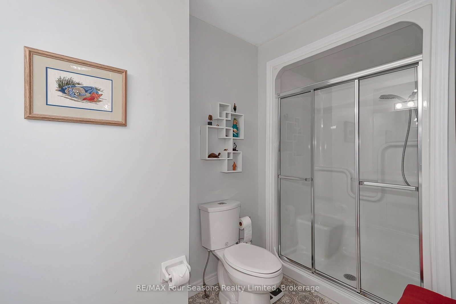 275 Huron Street • #27 • Clearview, ON photo 18