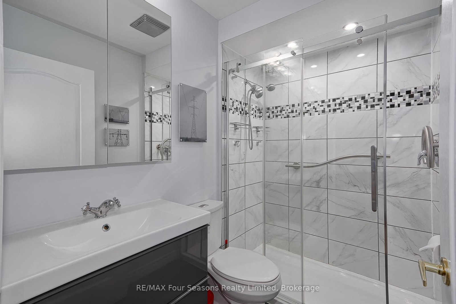 275 Huron Street • #27 • Clearview, ON photo 22