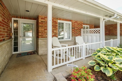 275 Huron Street • #27 • Clearview, ON photo 3
