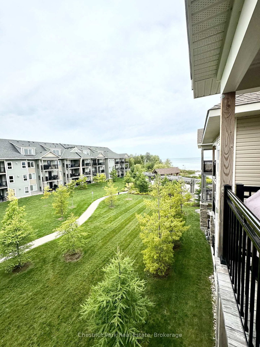 306 - 4 Cove Court 5