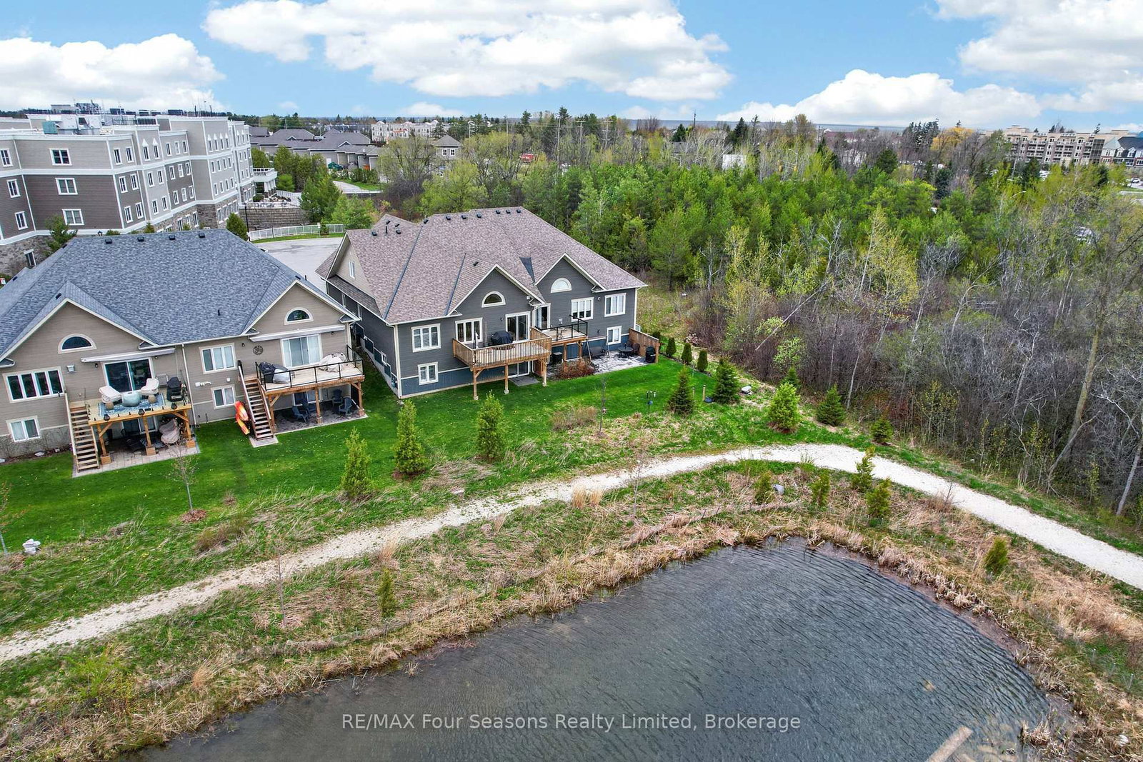 100 Kari Crescent • Collingwood, ON photo 36