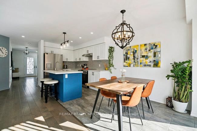 50 Olympic Gate • Barrie, ON photo 17