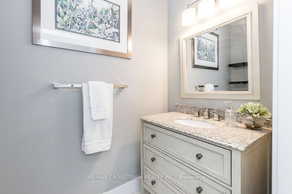 25 MENNILL Drive • Springwater, ON photo 21