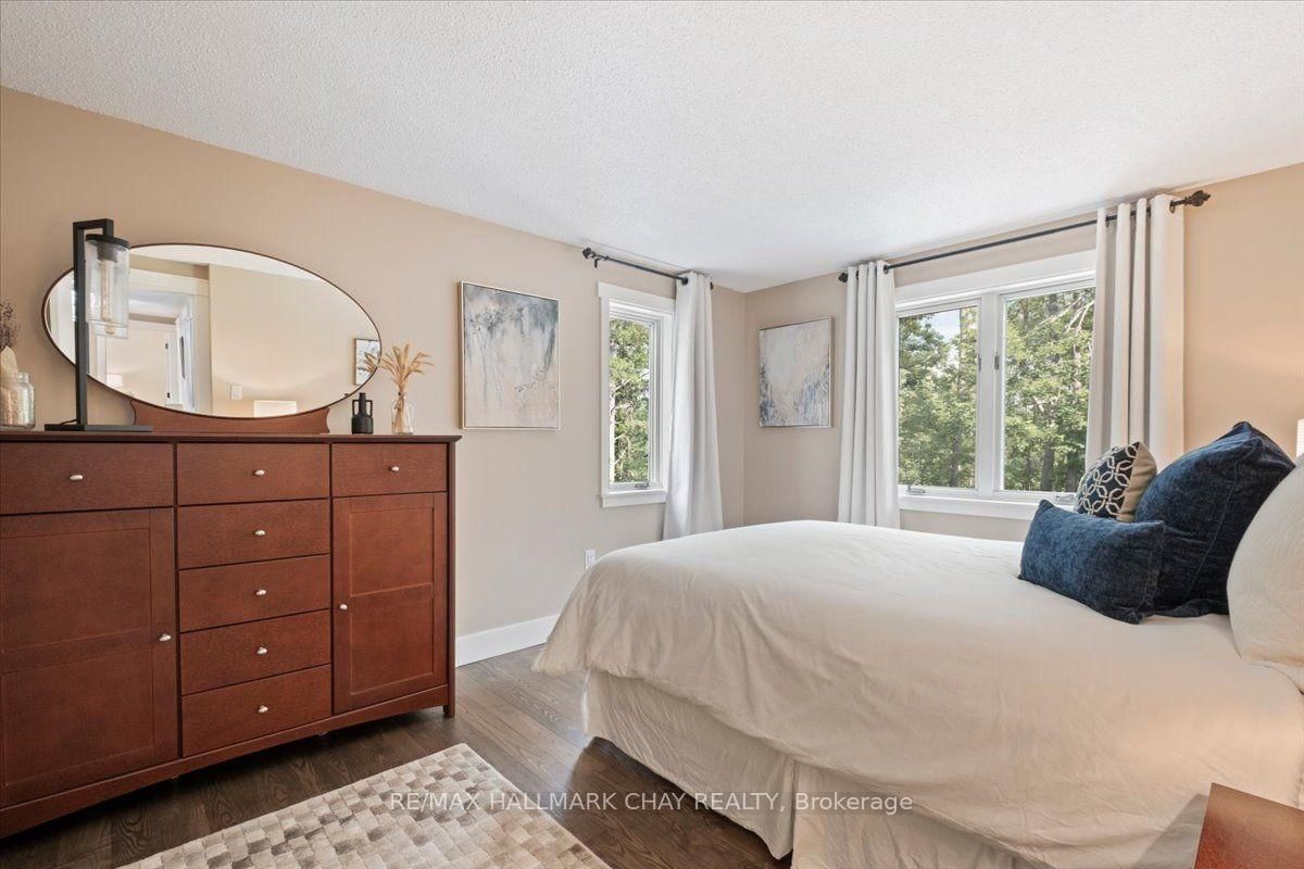 11 Park Trail • Springwater, ON photo 30