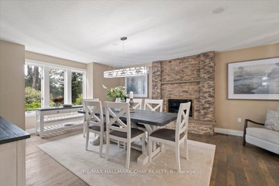 11 Park Trail • Springwater, ON photo 9