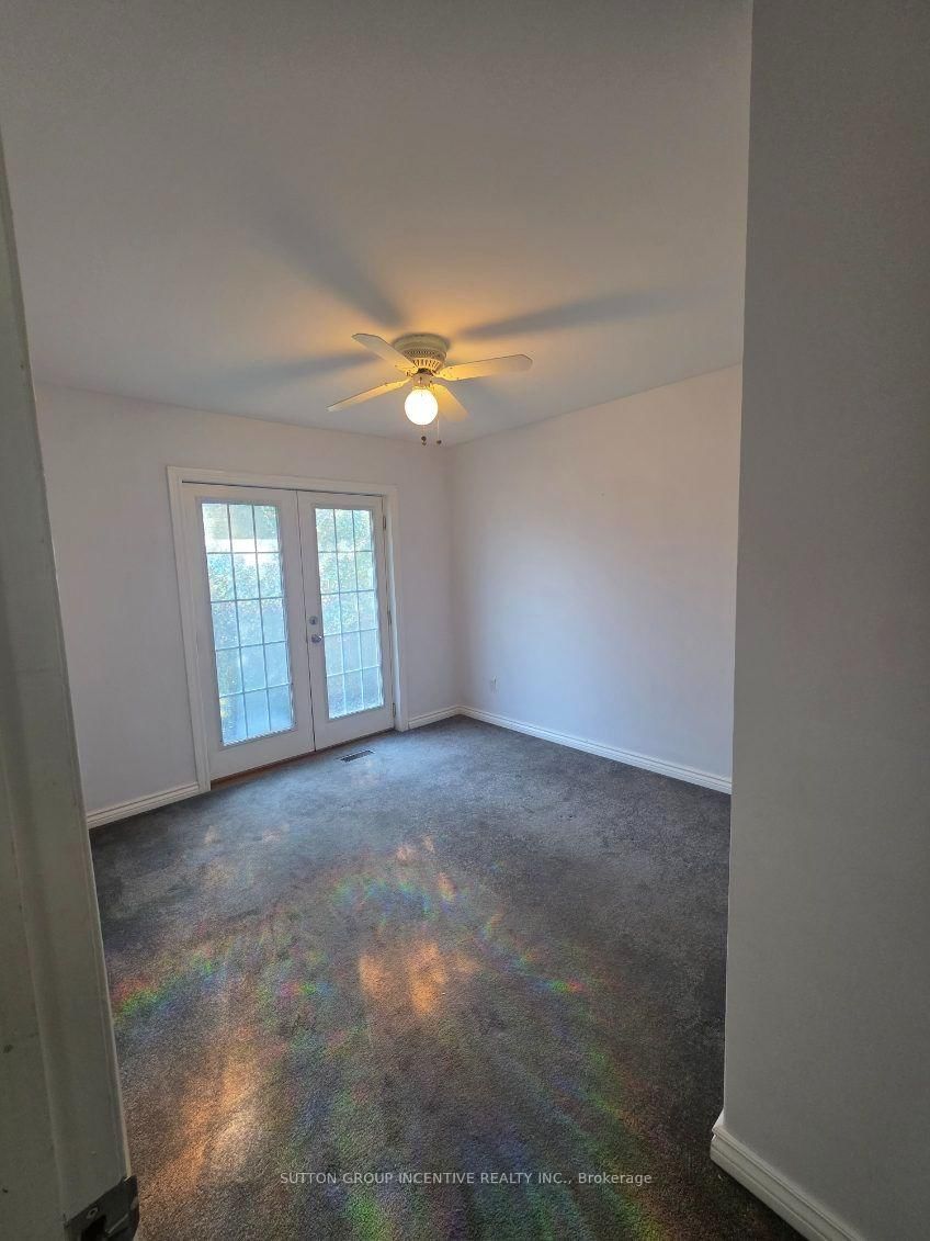 83 Glenwood Drive • Barrie, ON photo 12