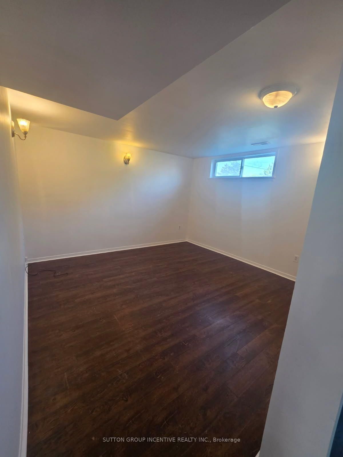 83 Glenwood Drive • Barrie, ON photo 24