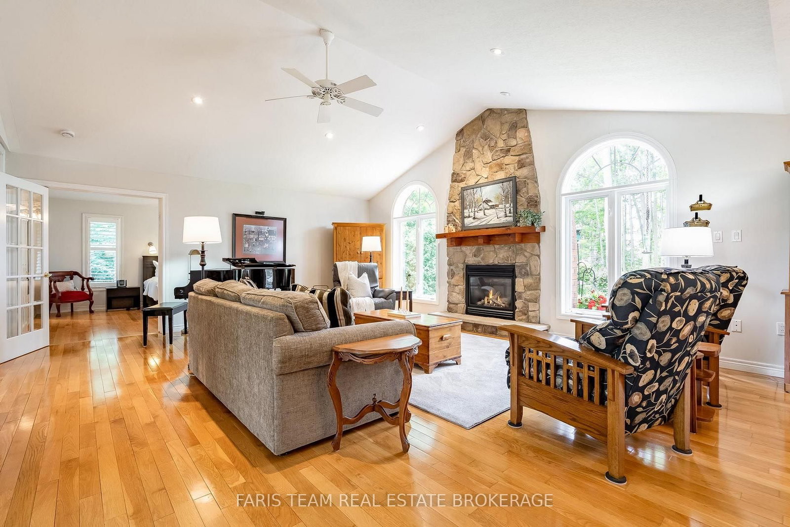10 Green Mountain Court • Oro-Medonte, ON photo 13