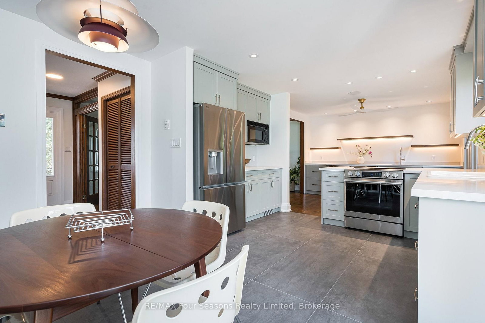 97 & 99 Huron Street • Collingwood, ON photo 19