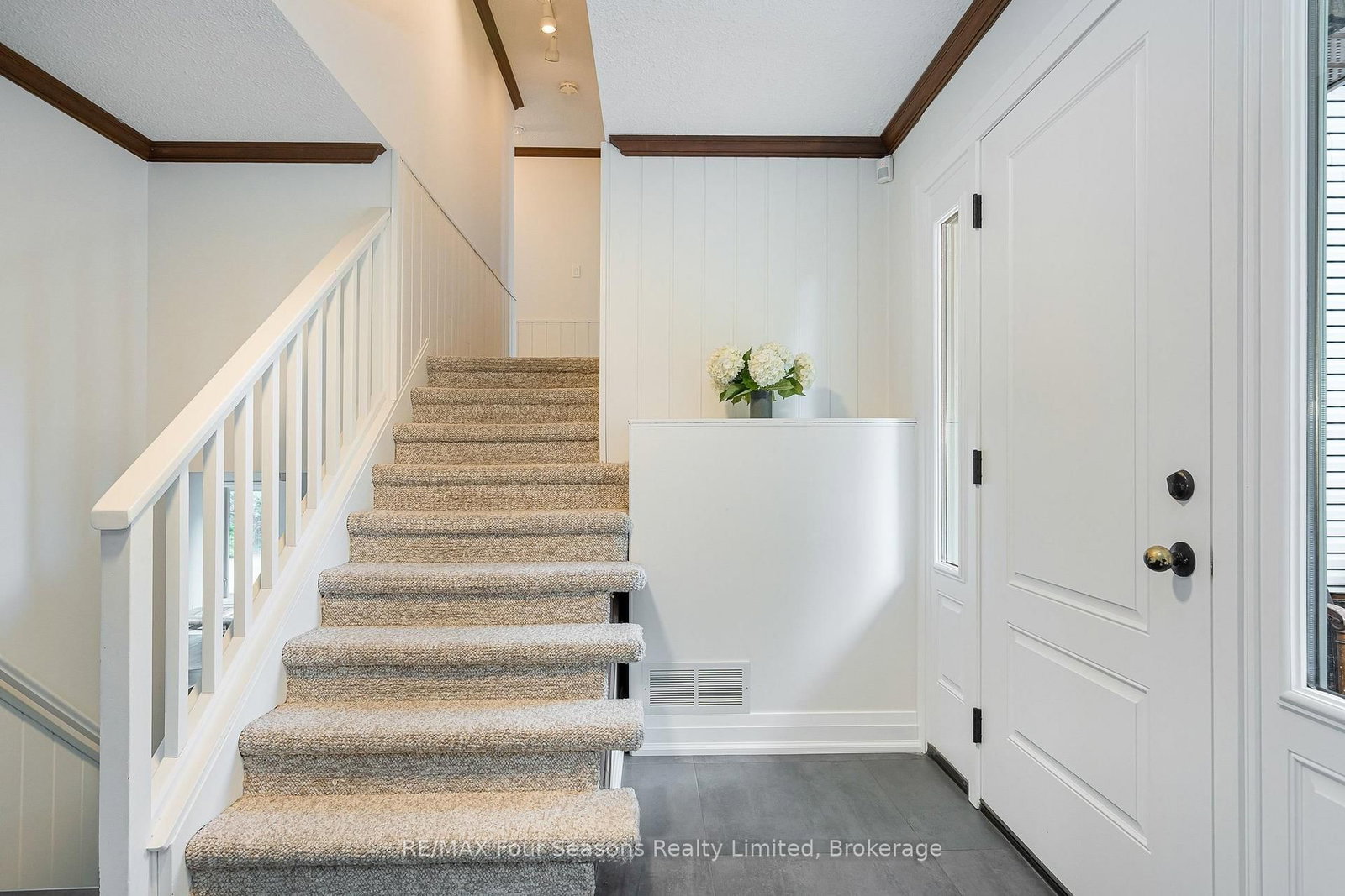 97 & 99 Huron Street • Collingwood, ON photo 27