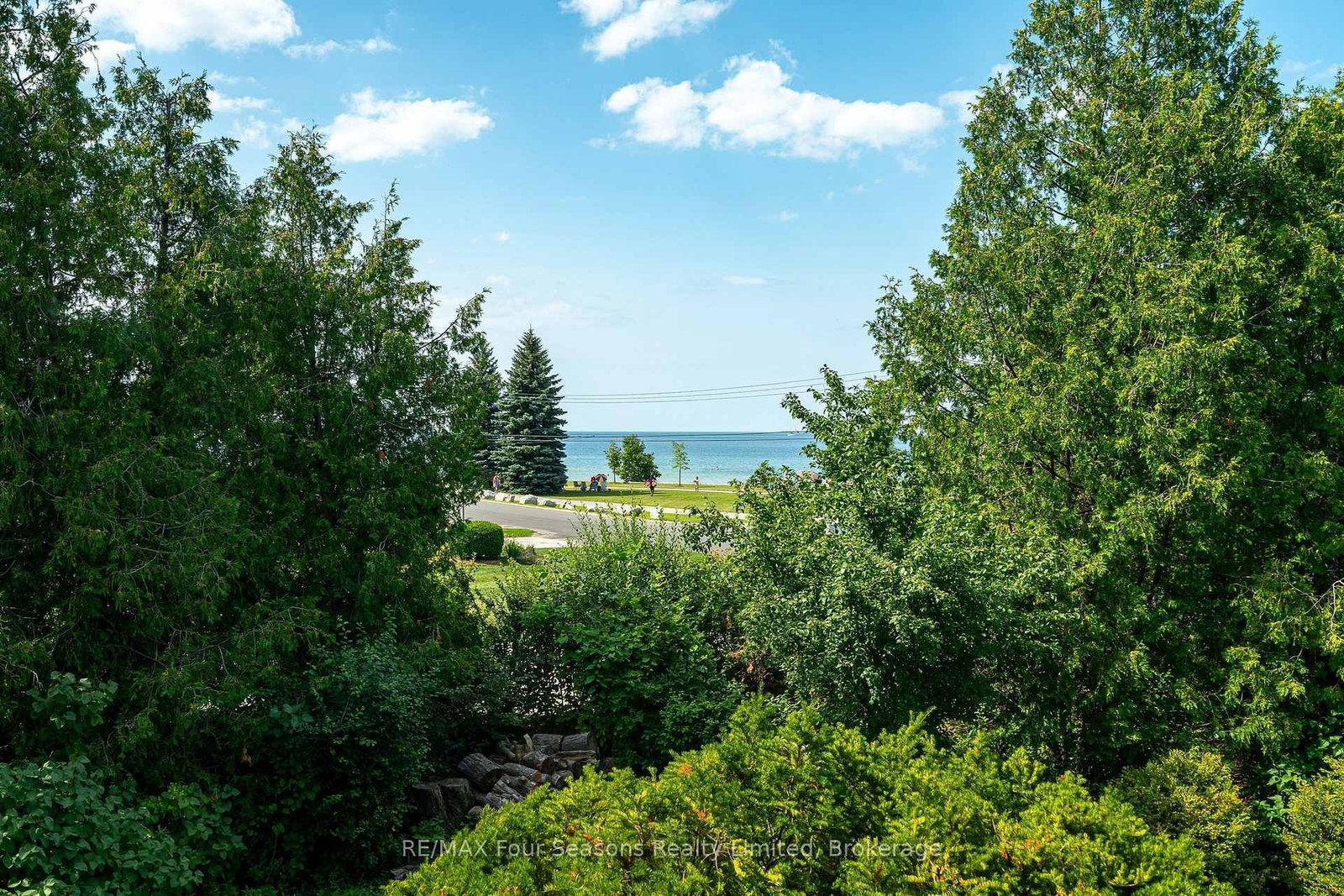 97 & 99 Huron Street • Collingwood, ON photo 30