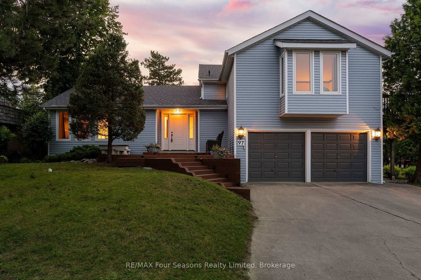 97 & 99 Huron Street • Collingwood, ON photo 48