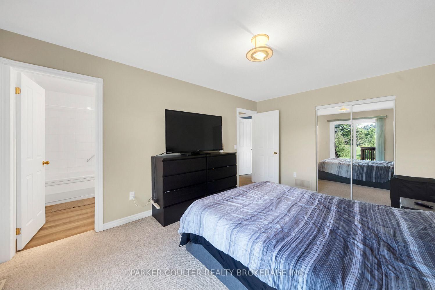 2 Marni Lane • Springwater, ON photo 19