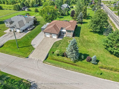 2 Marni Lane • Springwater, ON photo 3
