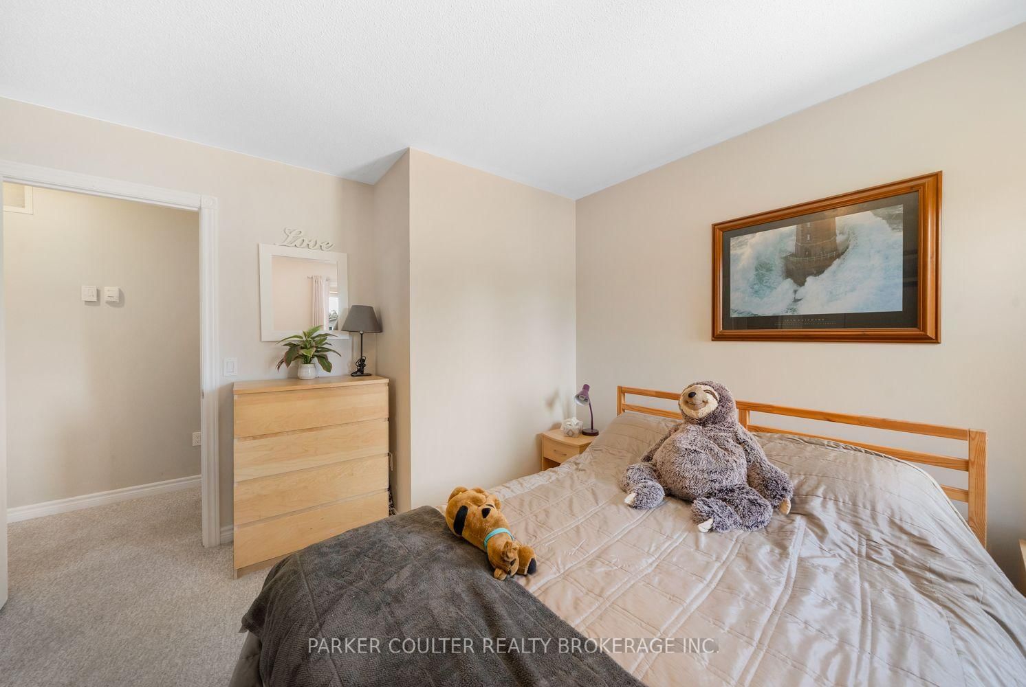 2 Marni Lane • Springwater, ON photo 35