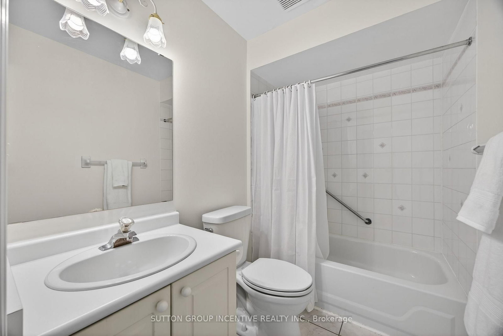 40 Museum Drive • #403 • Orillia, ON photo 16