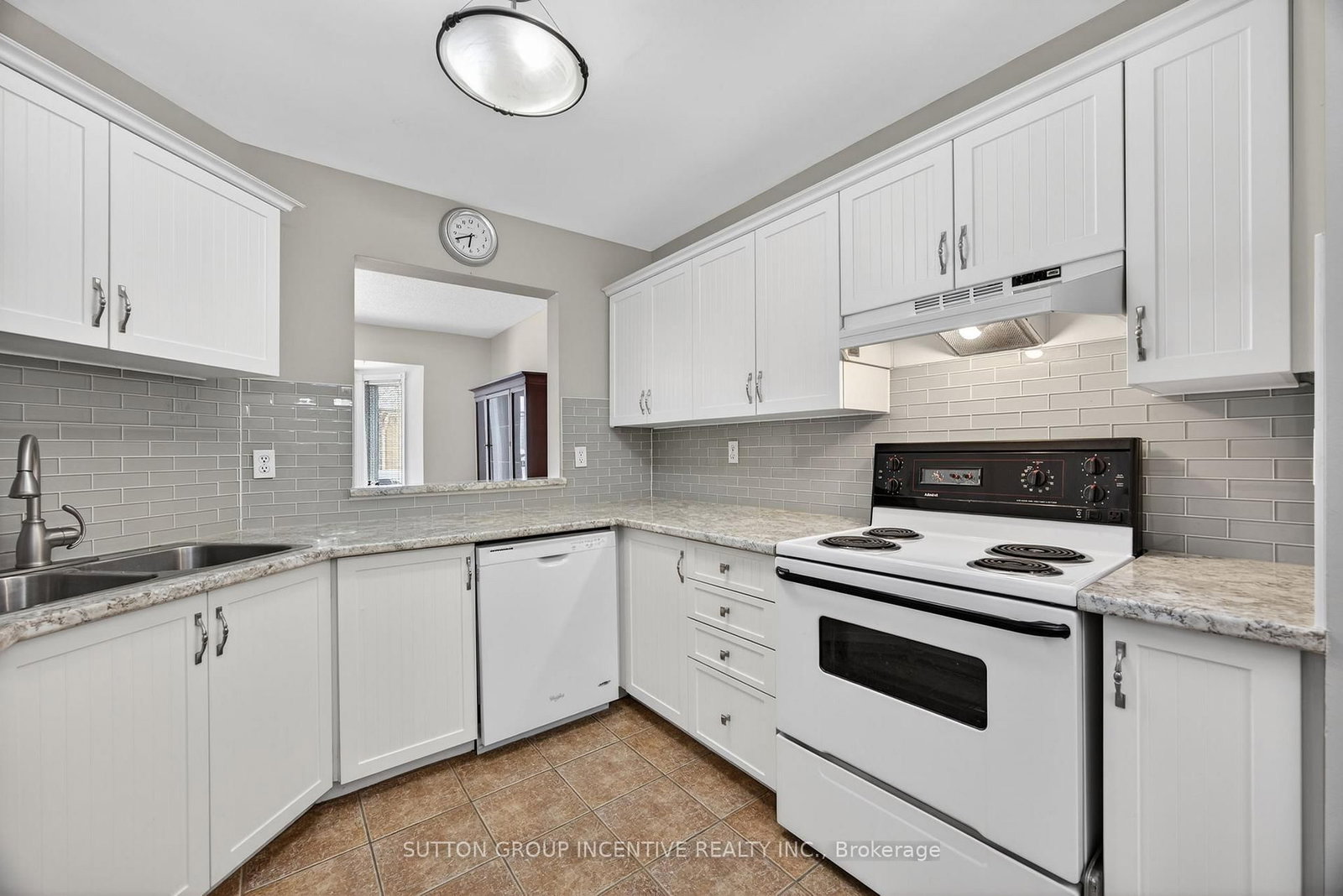 40 Museum Drive • #403 • Orillia, ON photo 9