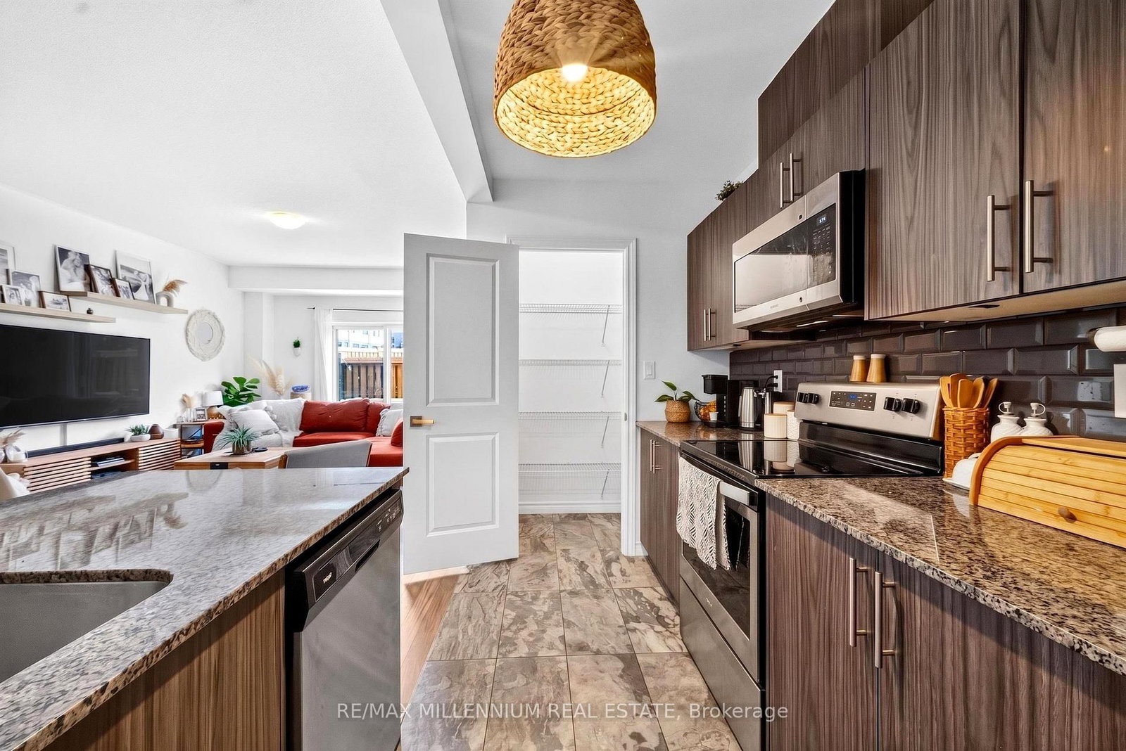 45 Wheatfield Road • Barrie, ON photo 14