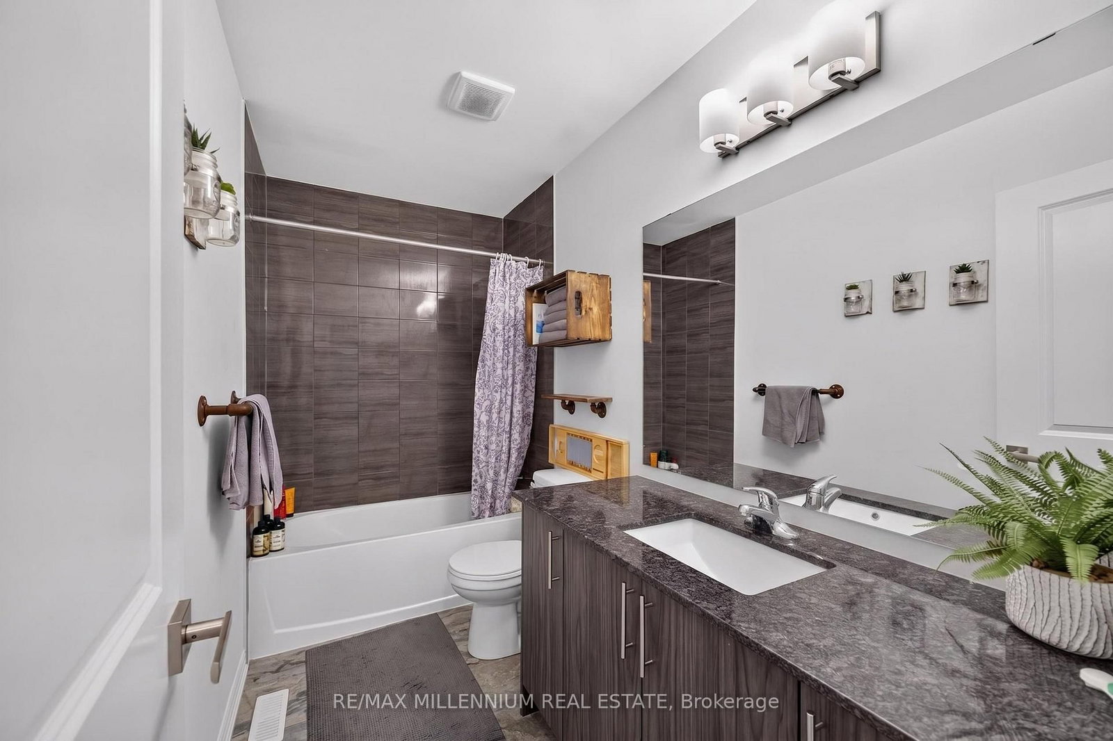 45 Wheatfield Road • Barrie, ON photo 35