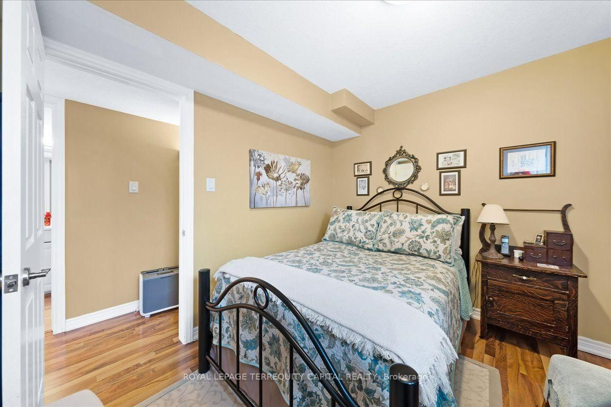 102 Henry Street • Barrie, ON photo 20