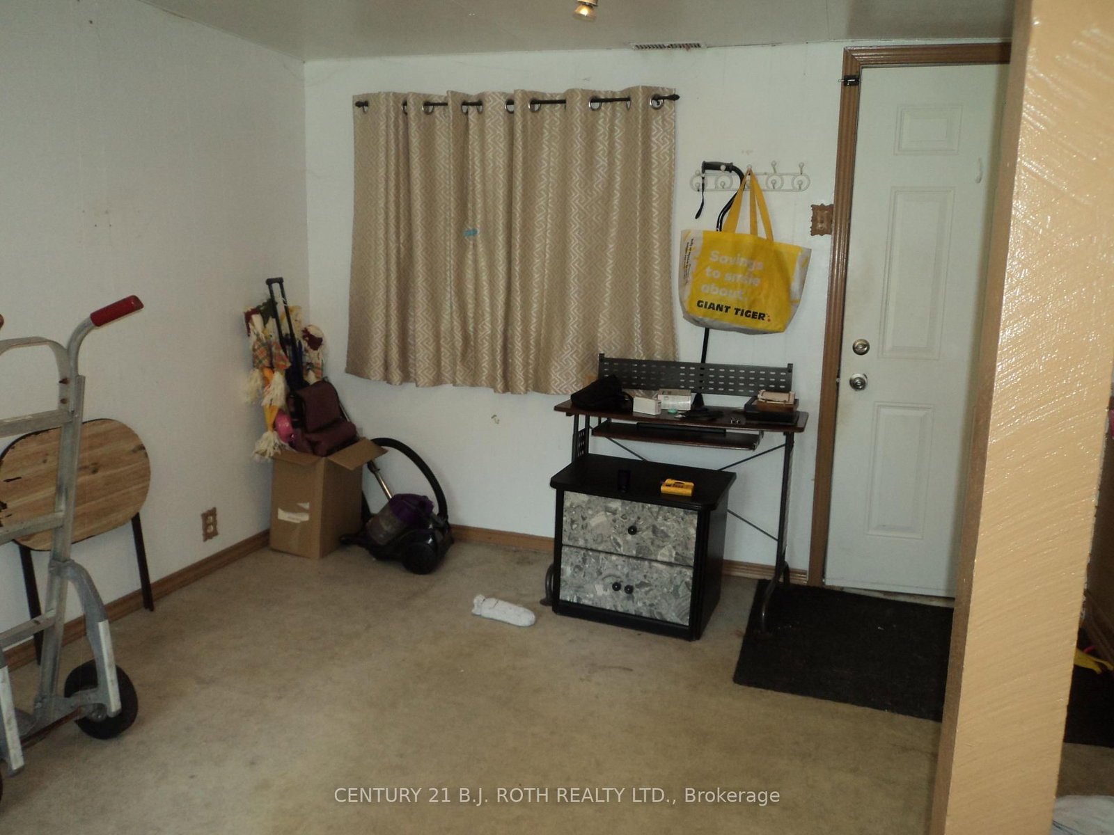 137 Dufferin Street • Orillia, ON photo 26