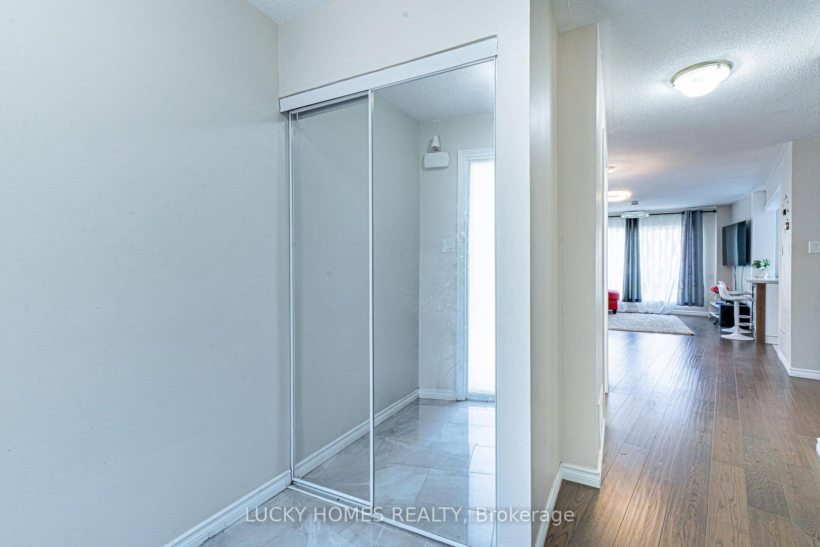 65 Lyfytt Crescent • Barrie, ON photo 24