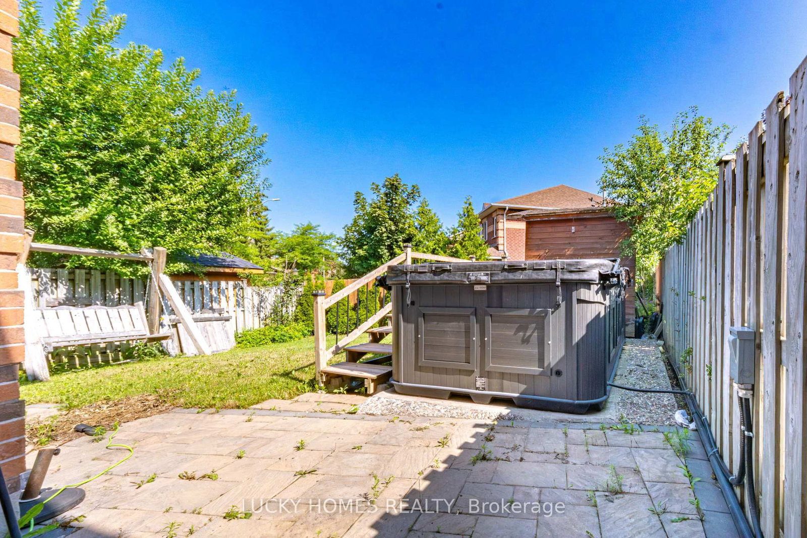 65 Lyfytt Crescent • Barrie, ON photo 25