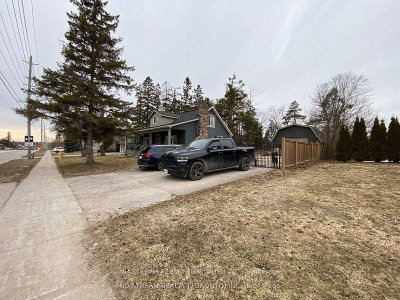 544 Big Bay Point Road • Barrie, ON photo 2