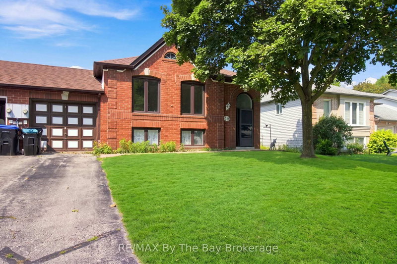 36 Harbour Crescent