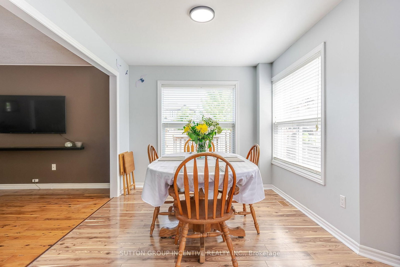 17 Shaina Court • Barrie, ON photo 11