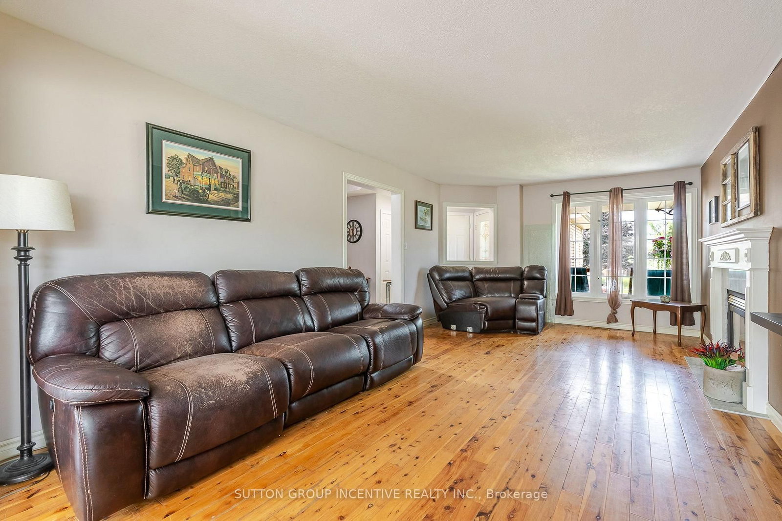 17 Shaina Court • Barrie, ON photo 14