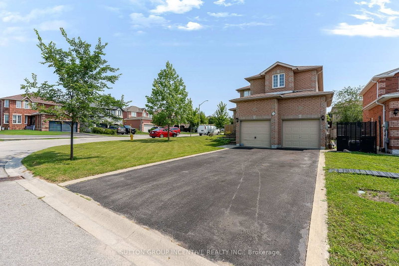 17 Shaina Court