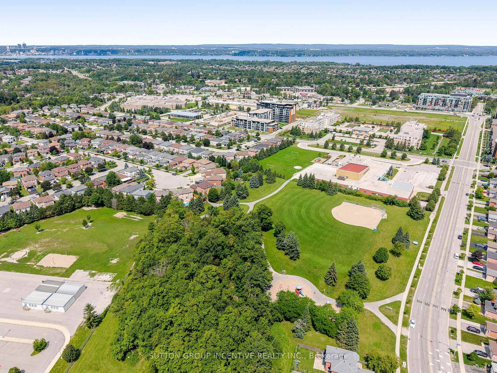 17 Shaina Court • Barrie, ON photo 42