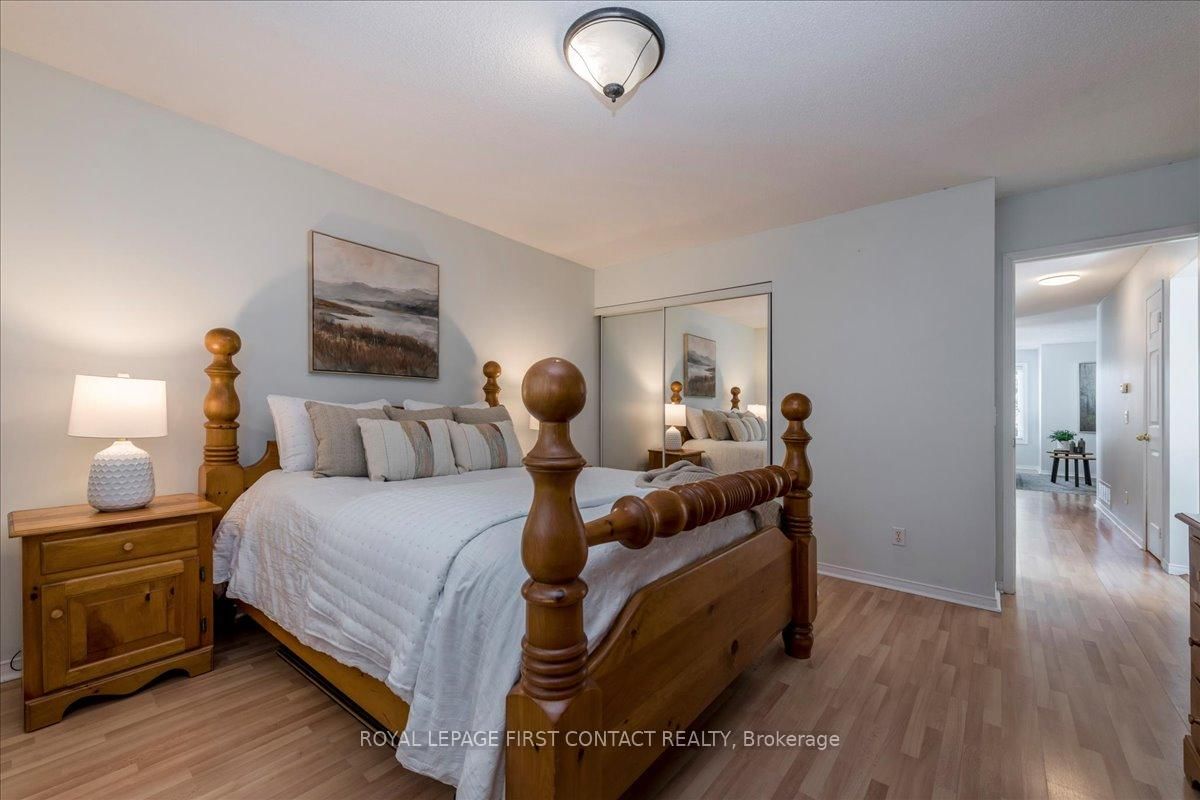 36 CHURCHLAND Drive • Barrie, ON photo 14