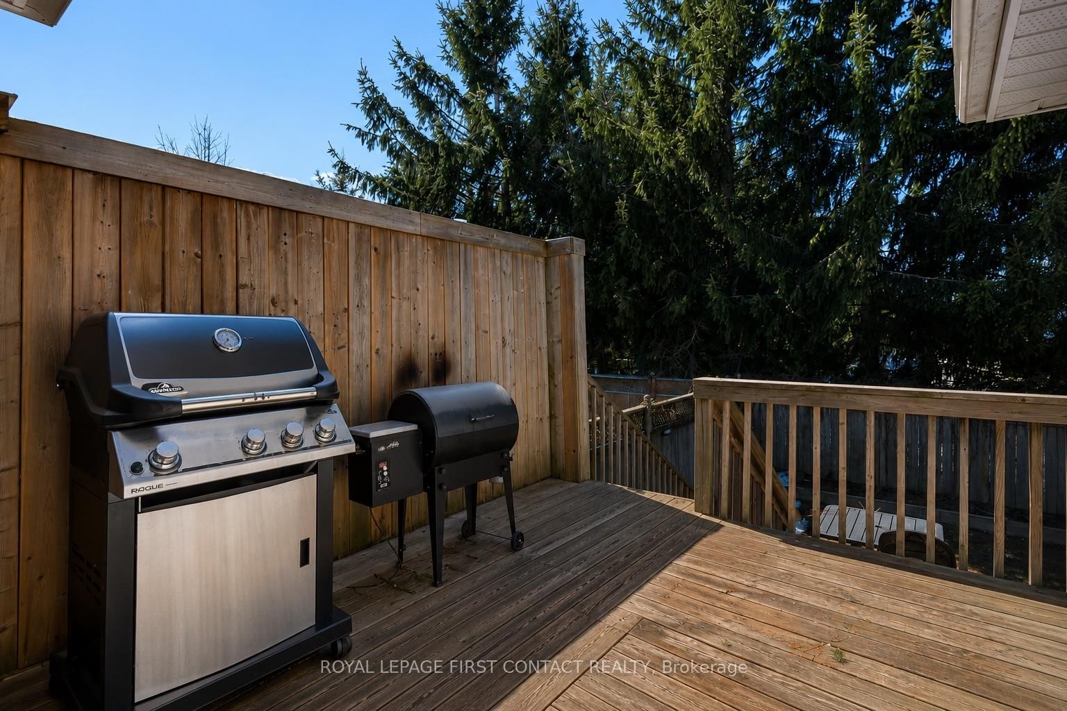 36 CHURCHLAND Drive • Barrie, ON photo 24