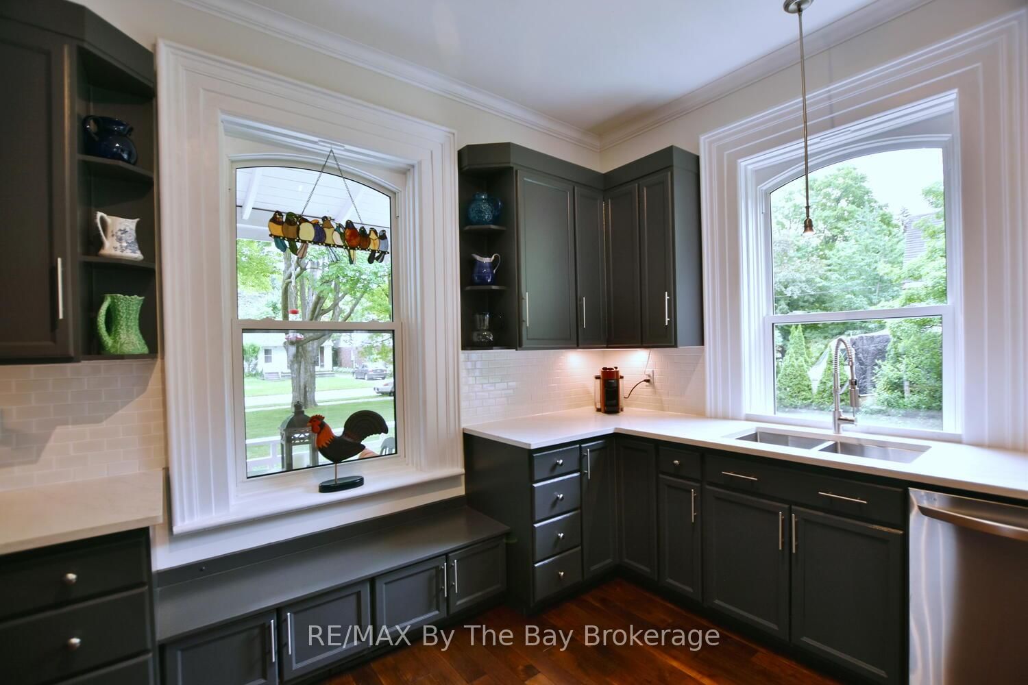 214 Elm Street • Clearview, ON photo 15