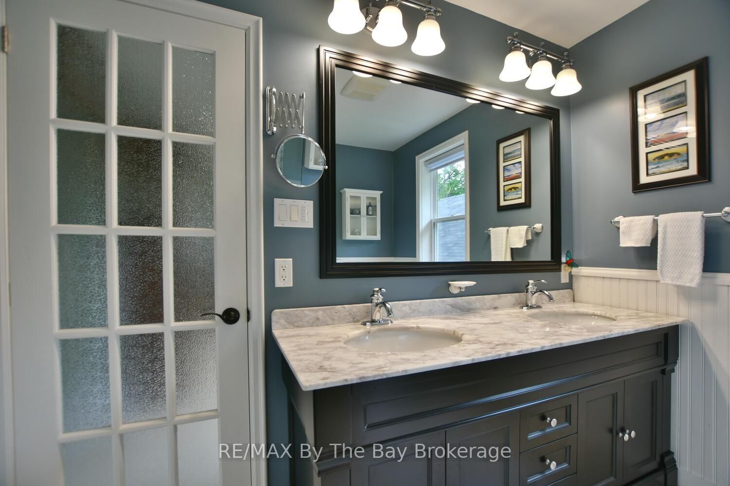 214 Elm Street • Clearview, ON photo 32